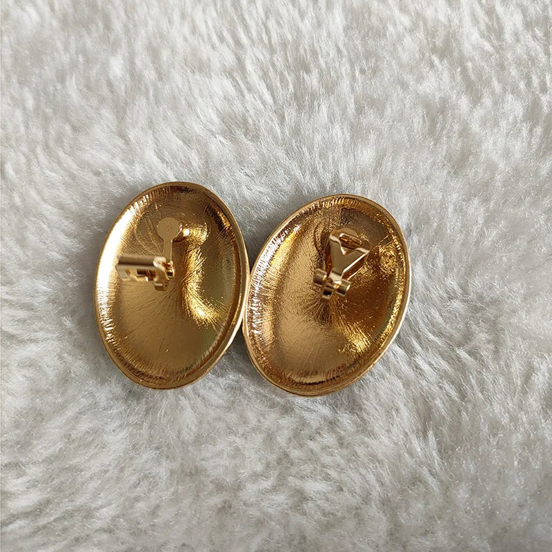 Vintage Geometric Clip-On Earrings Without Ear Holes Oversized Round Ear Clips