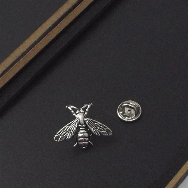 Vintage Bee Brooch Pin for Men Women Retro Animal Jewelry Accessory Gift