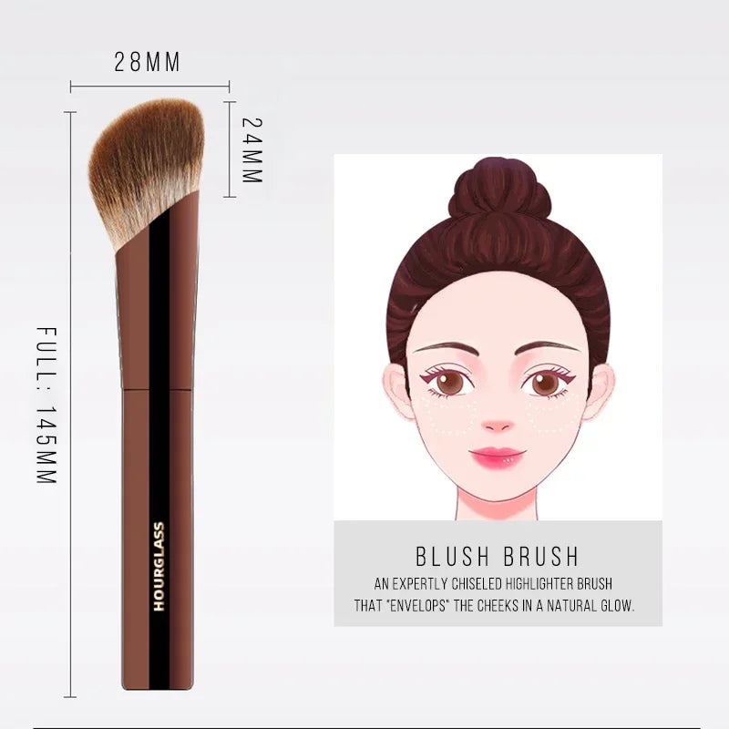 Diagonal Blush Brush for Face Powder & Contour - Natural Fox Hair
