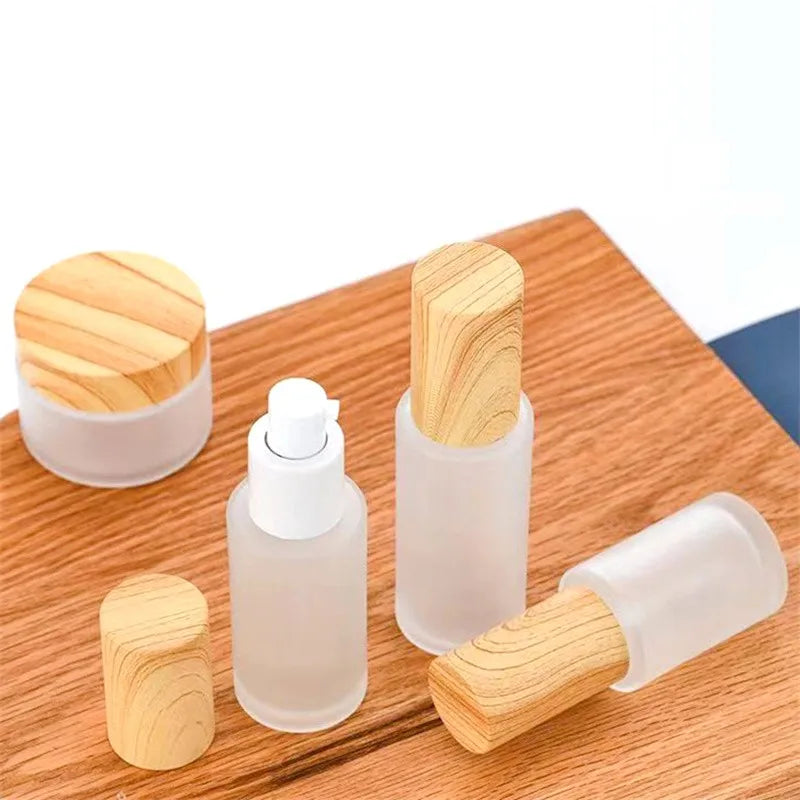 Wooden Frosted Glass Spray Bottle Refillable Lotion Dispenser Fine Mist Cosmetic Container