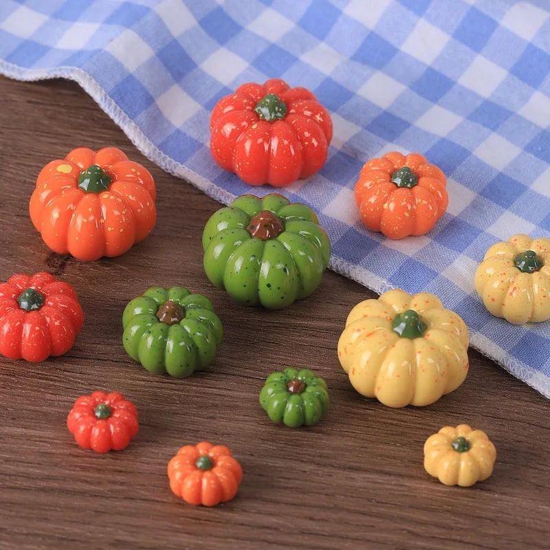 Mini Resin Pumpkin Set for DIY Micro Landscaping Halloween Thanksgiving Decorations - 10-50 pcs