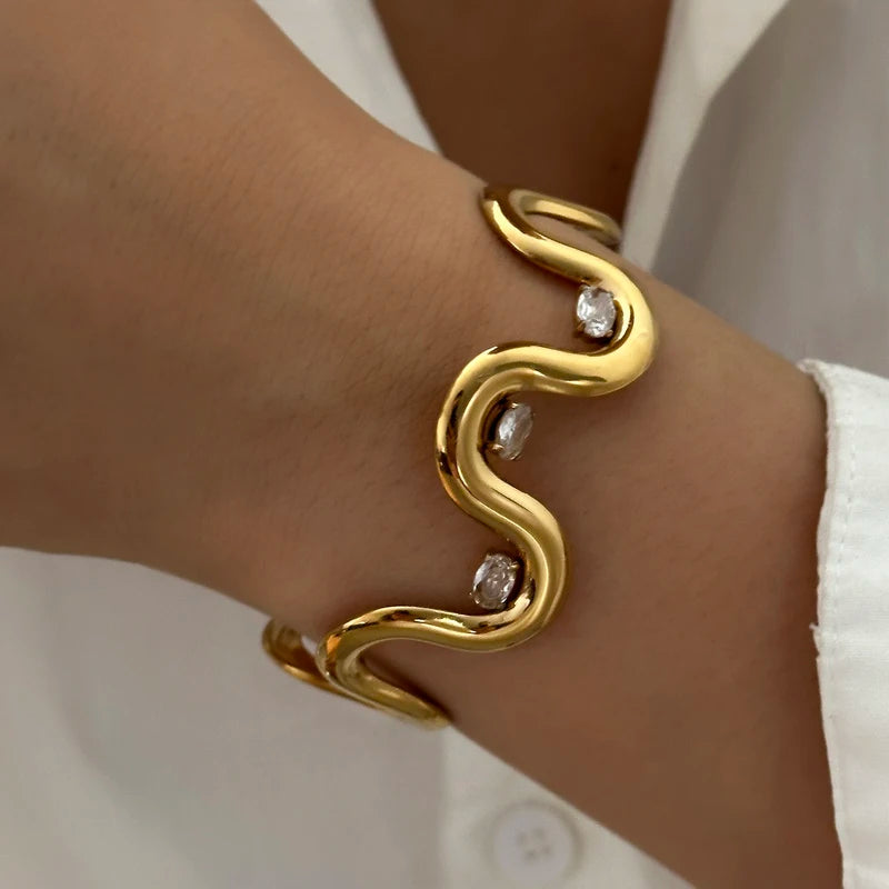 Women’s Gold Plated Stainless Steel Evil Eye Bracelet Wavy Shell Flower Open Bangle Waterproof Jewelry