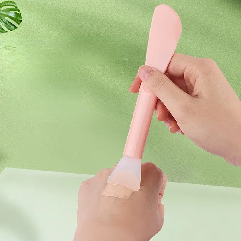 Silicone Facial Mask Brush Dual-Use Makeup and Mud Film Applicator - Soft Integrated Head
