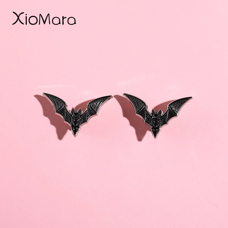 Dark Punk Style Enamel Bat Brooch Gothic Jewelry Halloween Gift