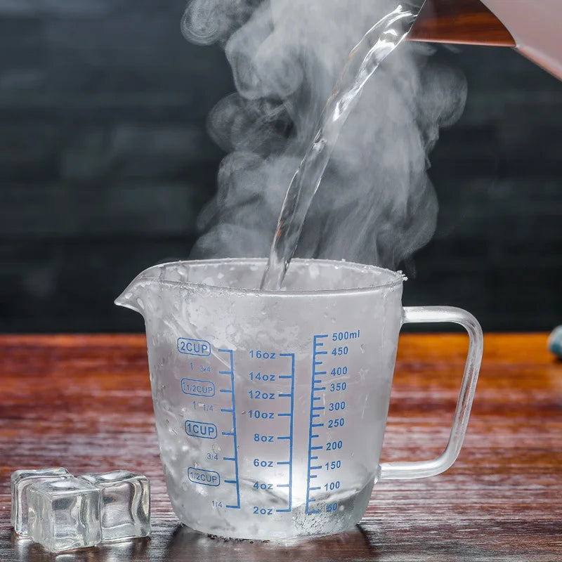 250/500ml Glass Measuring Cup with Lid - High-Temperature Microwave Safe