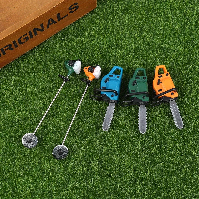Miniature Chainsaw Model for Dollhouse 1:12 Scale Repair Tool Accessories