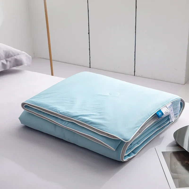 Cooling Summer Comforter Blanket Twin/King Size Reversible Ice Silk Bed Cover
