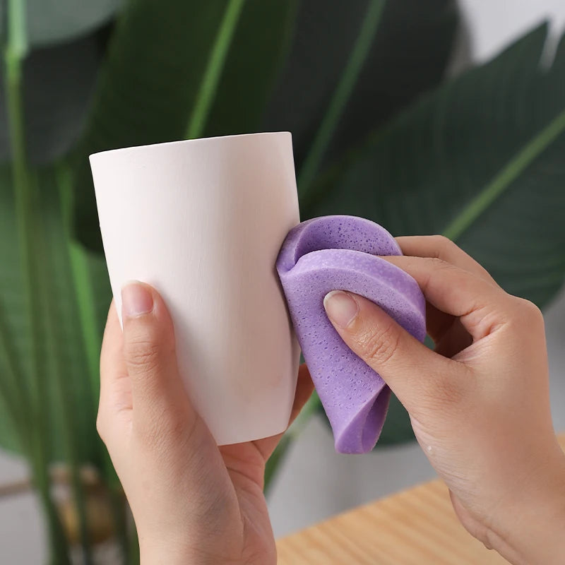 Heart-Shaped Ceramic Absorbent Sponge for Pottery and Crafting - Replenishing and Cleaning Tool
