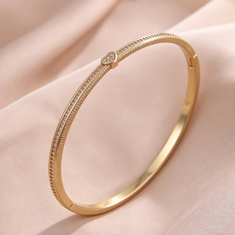Luxury Heart Zirconia Slim Bracelet for Women - Exquisite CZ Jewelry Gift