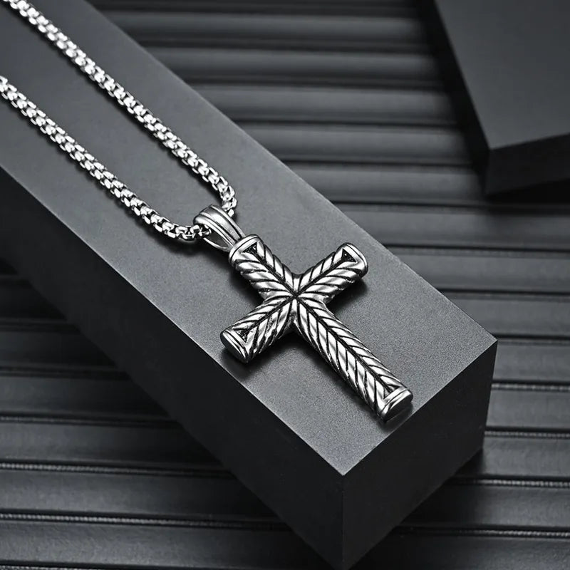 Men's Vintage Cross Pendant Necklace in Titanium Steel - Stainless Steel Jewelry