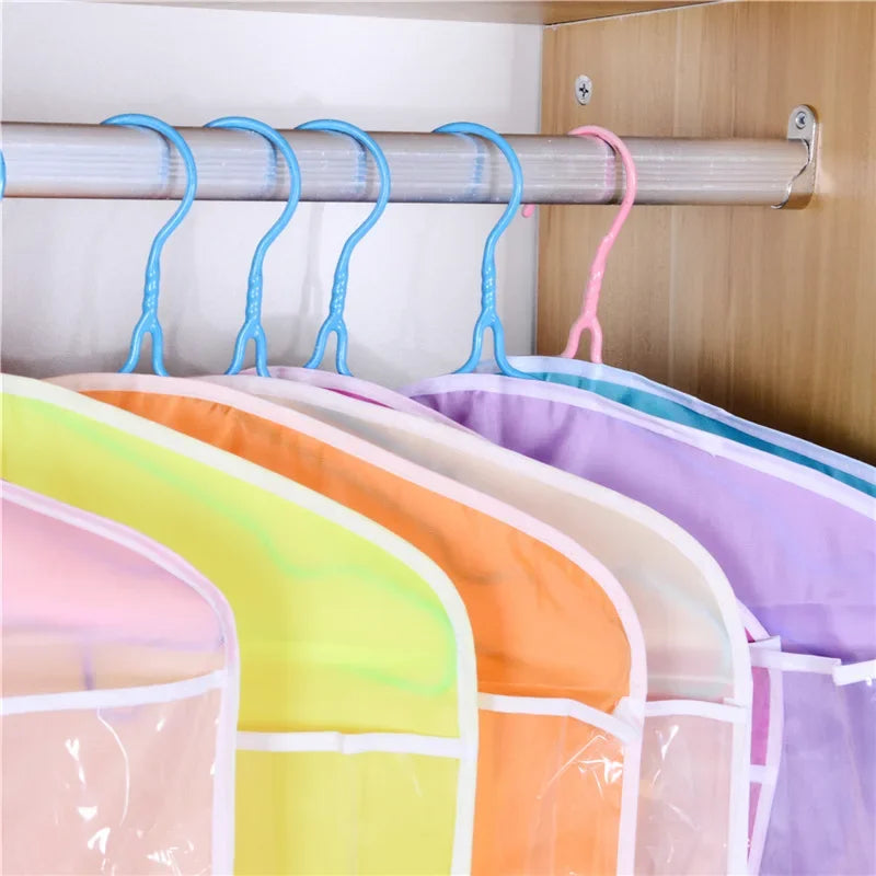 16-Pocket Hanging Wardrobe Organizer Bag for Socks Bra Underwear Storage