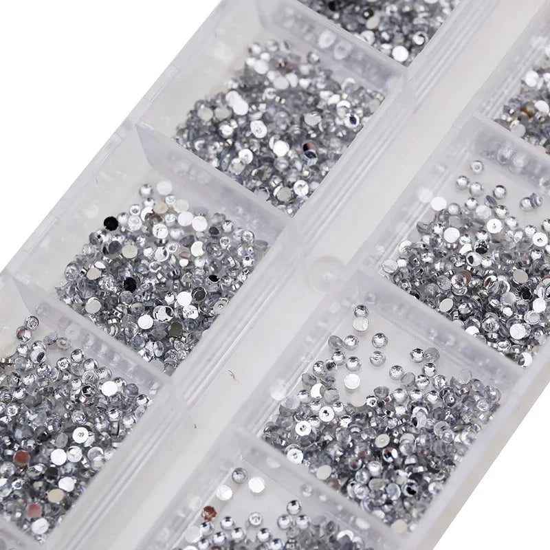 2000Pcs 2mm Clear Silver Flatback Rhinestones Nail Art Gems with Storage Box