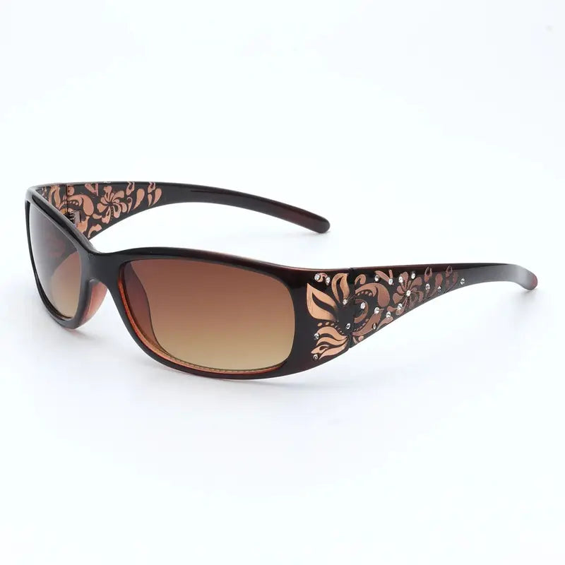 Retro Square Small Frame Sunglasses for Women Summer Vacation Beach Style