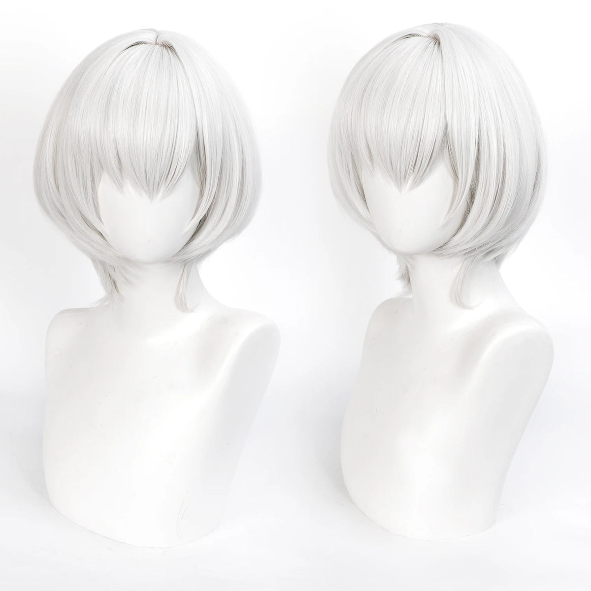 Short Straight Silver White Cosplay Wig for Anime Costumes Heat Resistant Synthetic Hair