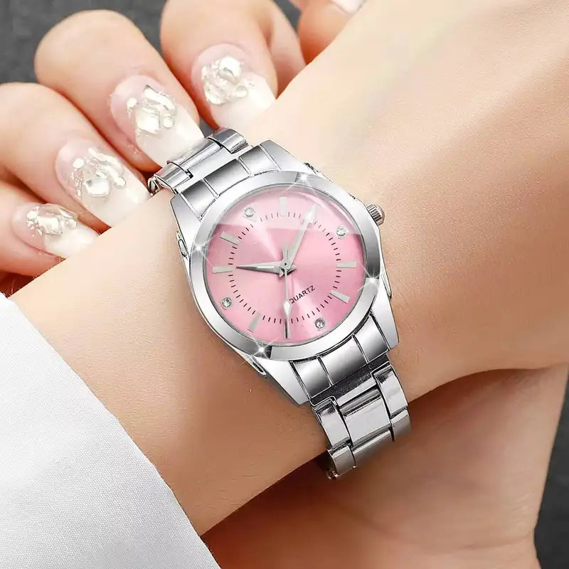 Fashion Rhinestone Women Watches Casual Quartz Wrist Watch - Multiple Colors