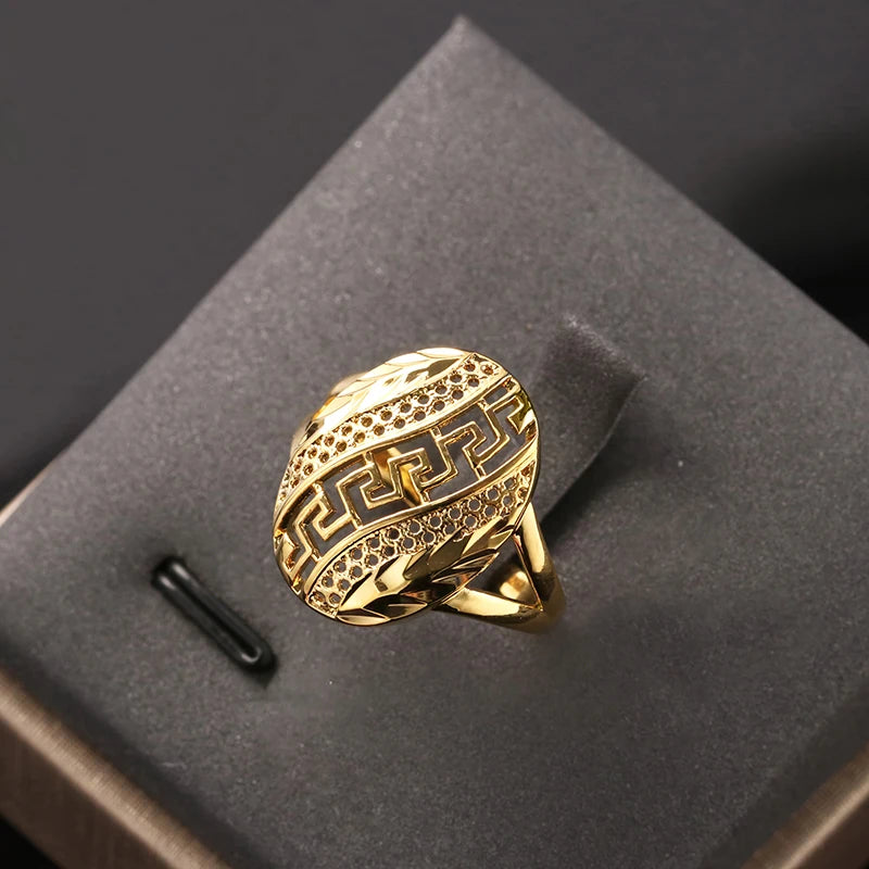 Bohemia Style Gold-Tone Leaf Ring for Women - Adjustable Size Jewelry Gift