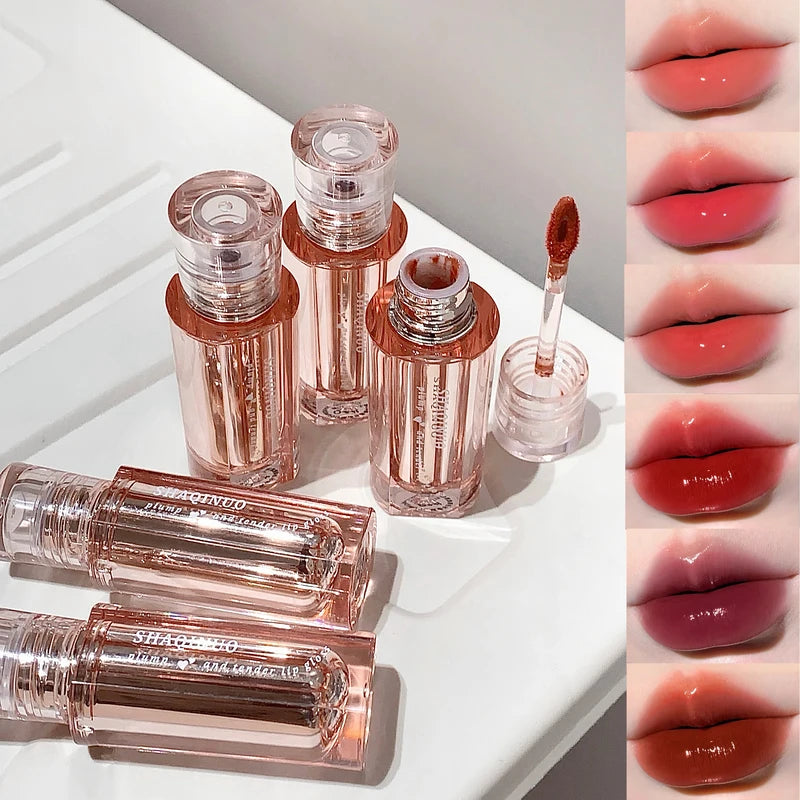 Long Lasting Hydrating Lip Gloss with Mirror Shine Finish - Vibrant Colors