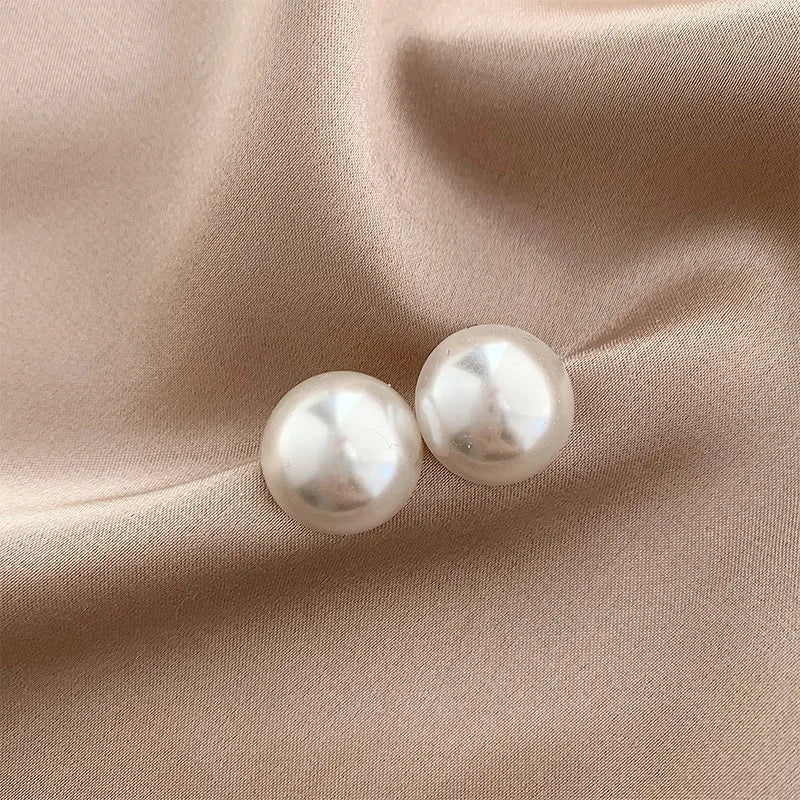Minimalist 15mm White Simulated Pearl Clip-On Earrings for Women Wedding Party Jewelry