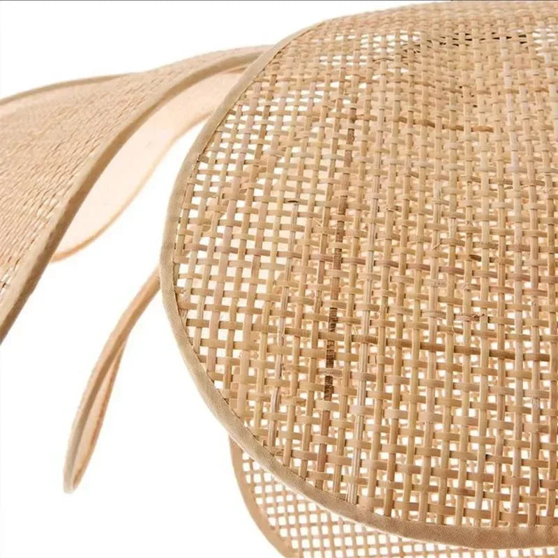 Rattan Flower Pendant Light - Woven Ceiling Lamp for Living & Dining Rooms