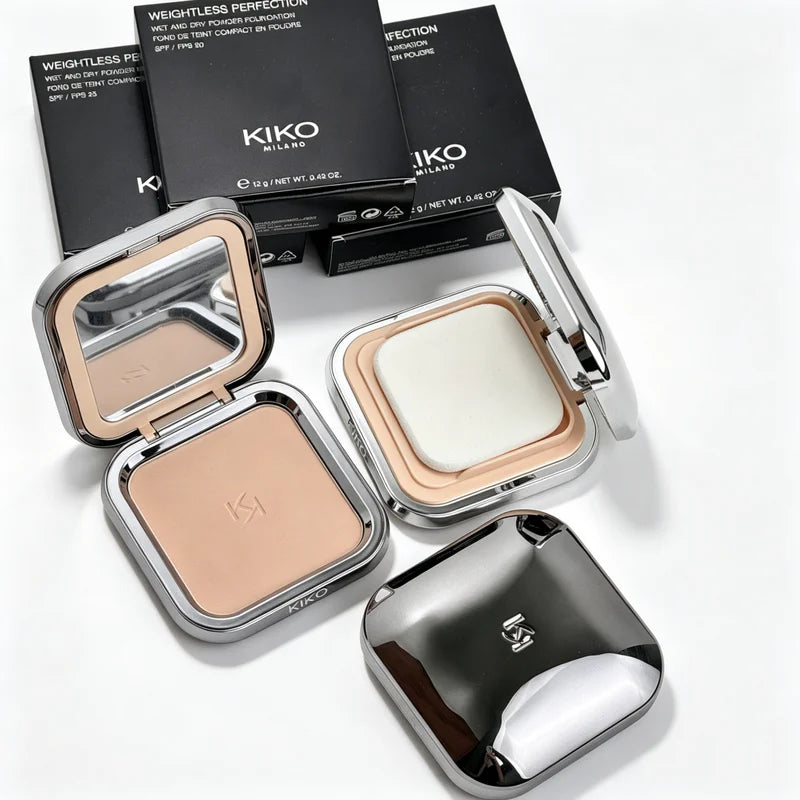 Weightless Perfection Face Powder Foundation with Oil Control & Long-Lasting Matte Finish