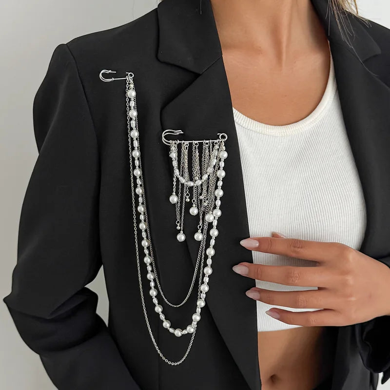 Personalized Pearl Brooch with Chain Tassel for Women Fashion Accessory
