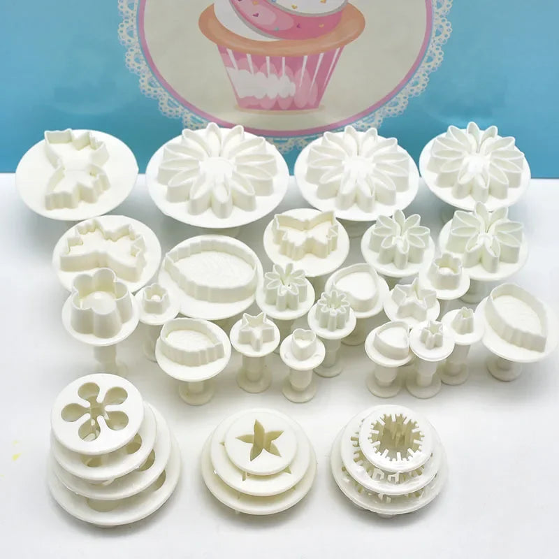 33PCS Fondant Cutter Set for Cake Decorating & Cookie Molds - DIY Baking Tools