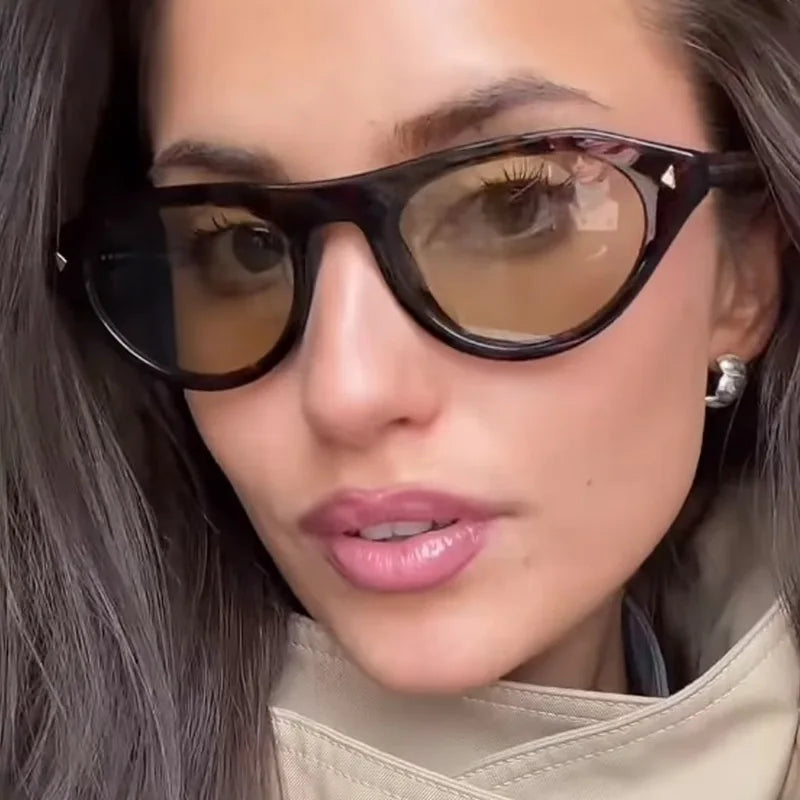 Fashion Triangle Cat Eye Sunglasses for Women Men Small Frame UV400 Gradient Retro