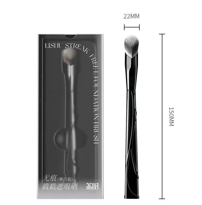 Multi-purpose Flat Slanted Concealer Brush for Acne Scars & Dark Circles