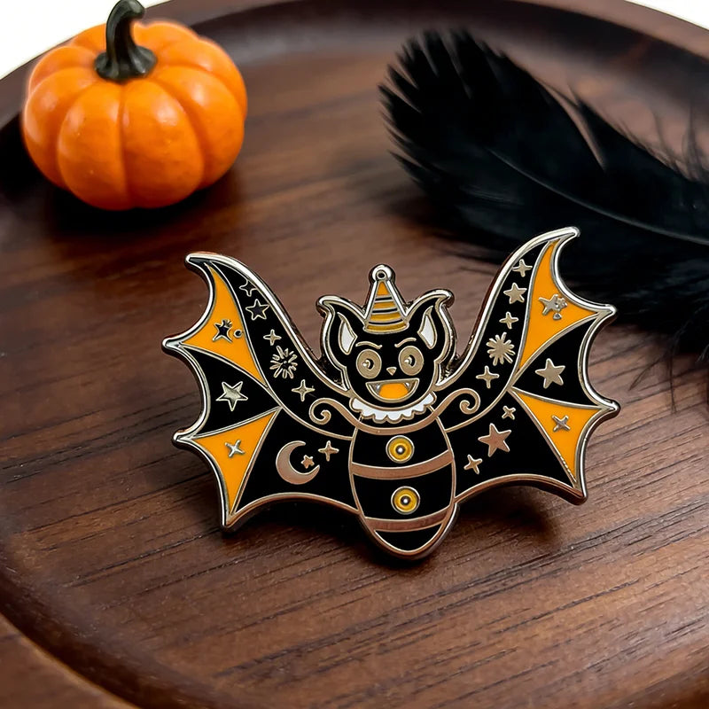 Halloween Bat Enamel Brooch Star Moon Lapel Pin Cute Animal Jewelry Gift