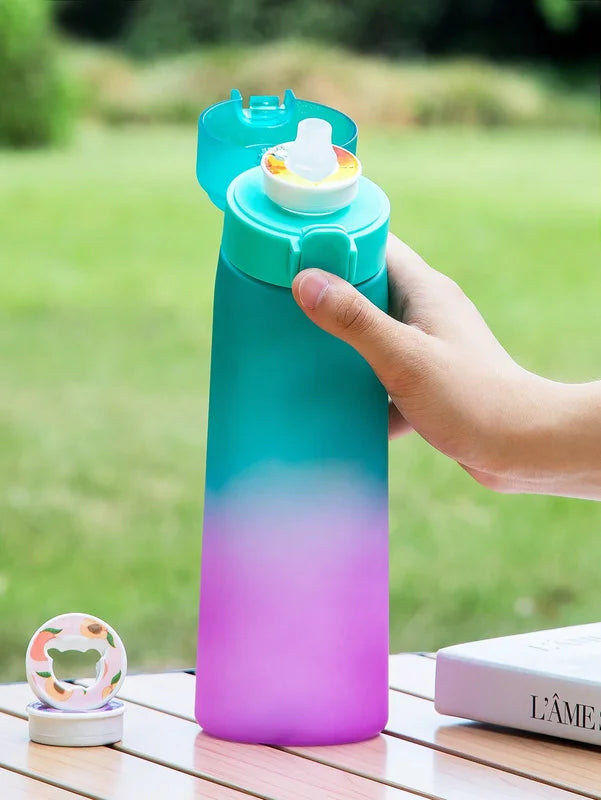 Gradient Reusable Water Bottle with Bear-Shaped Scented Pods 650ml Outdoor Drinkware