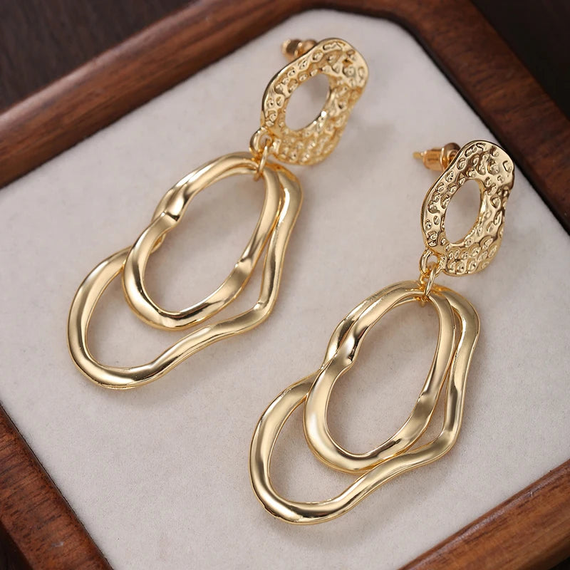 Retro Metal Geometry Irregular Clip-On Earrings for Women Long Hollow Oval Jewelry