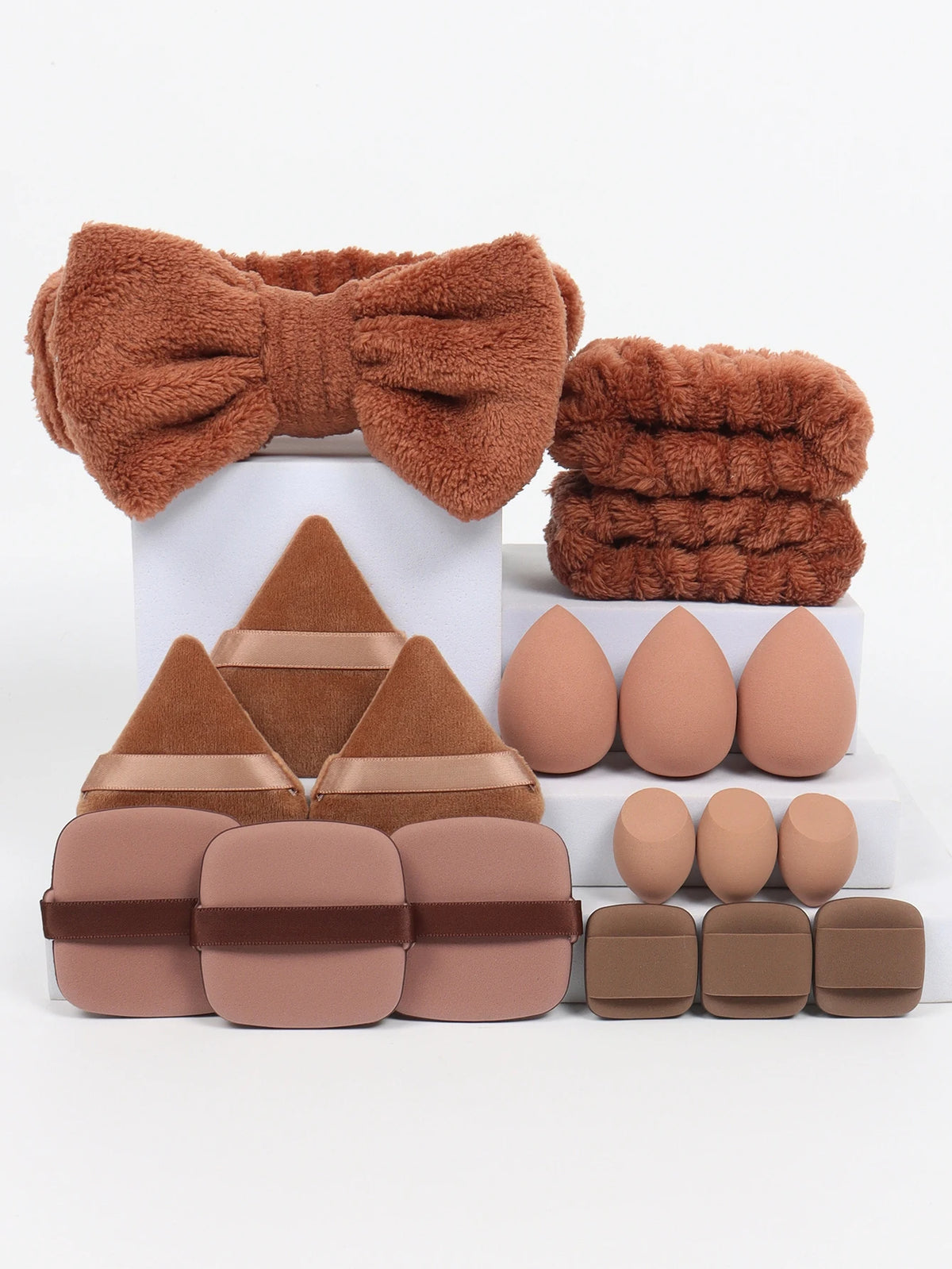 18-Piece Makeup Accessory Set with Sponges Headbands and Wrist Bands - Color Variants