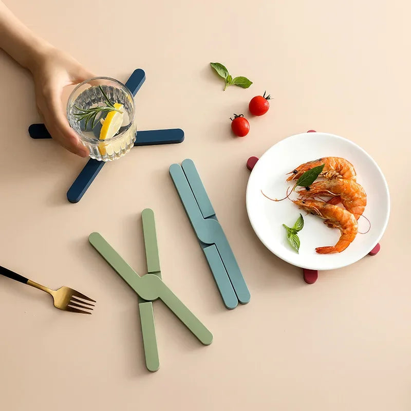 Silicone Heat Resistant Pot & Pan Mat with Cross Holder, Foldable Non-Slip Kitchen Pad
