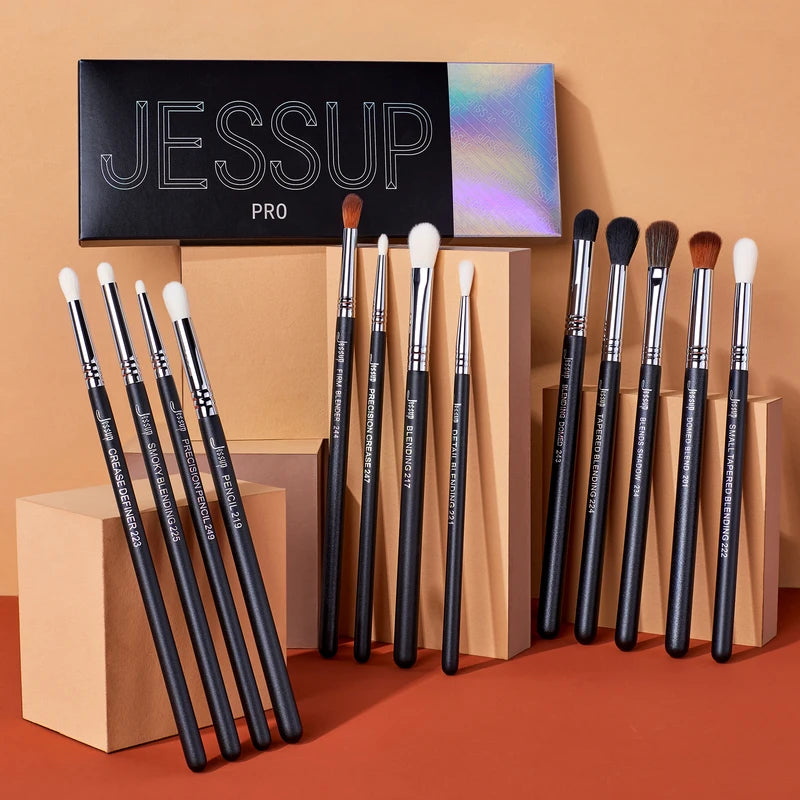 13-Piece Professional Eye Makeup Brush Set for Blending & Contouring