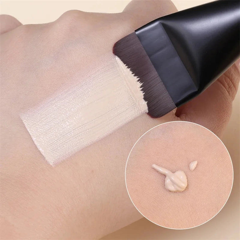 Flat Head Foundation Brush Makeup Tool for Face Contouring & Blending
