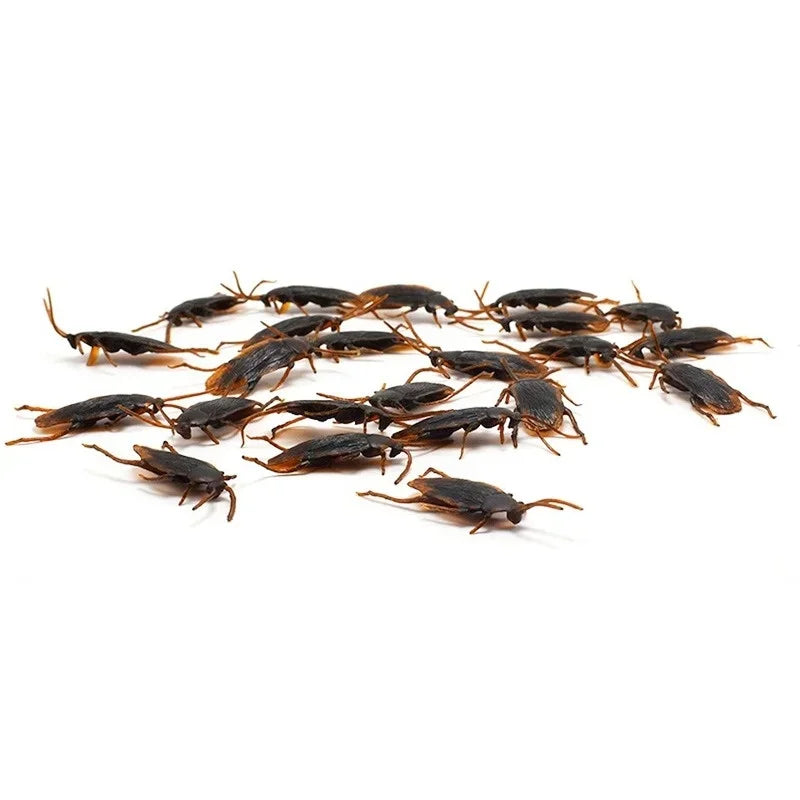 Fake Cockroach Prank Set - 10pcs Halloween Joke and Novelty Toy