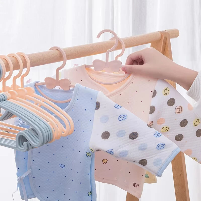 Children's Plastic Clothes Hangers Pack - Portable Closet Storage Racks