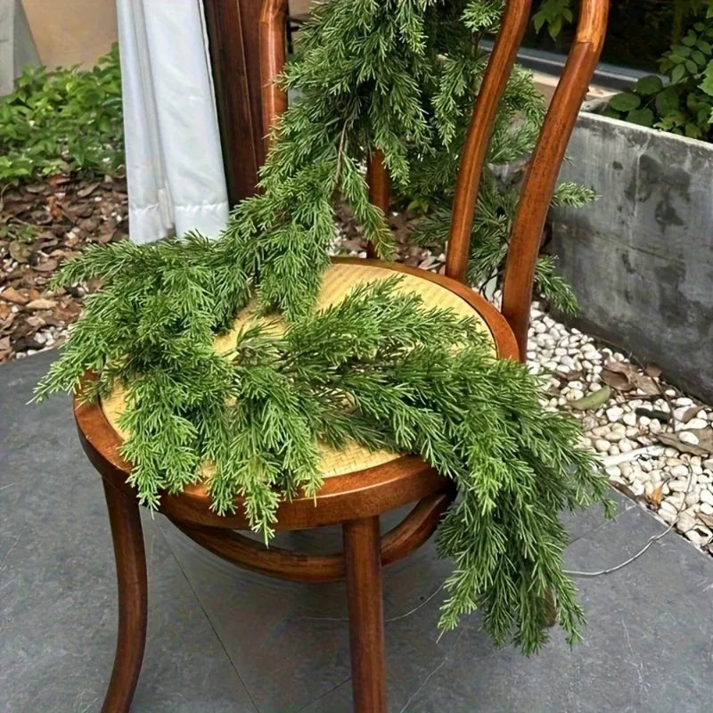 Artificial Christmas Pine Wreath Wall Hanging Decor - Realistic Green Garland