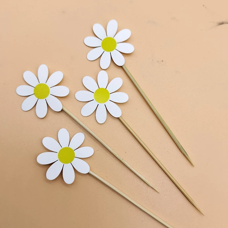 20pcs White Daisy Cake Toppers Flower Cupcake Decorations for Wedding Birthday