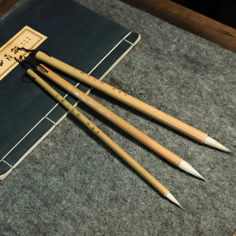 High-End Traditional Chinese Calligraphy Brush Wolf Hair Art Paintbrush - Multiple Colors