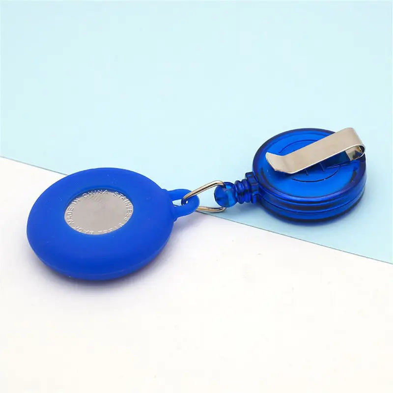 Retractable Nurse Clip-On Quartz Pocket Watch with Silicone Cover - Unisex Medical Fob Watch