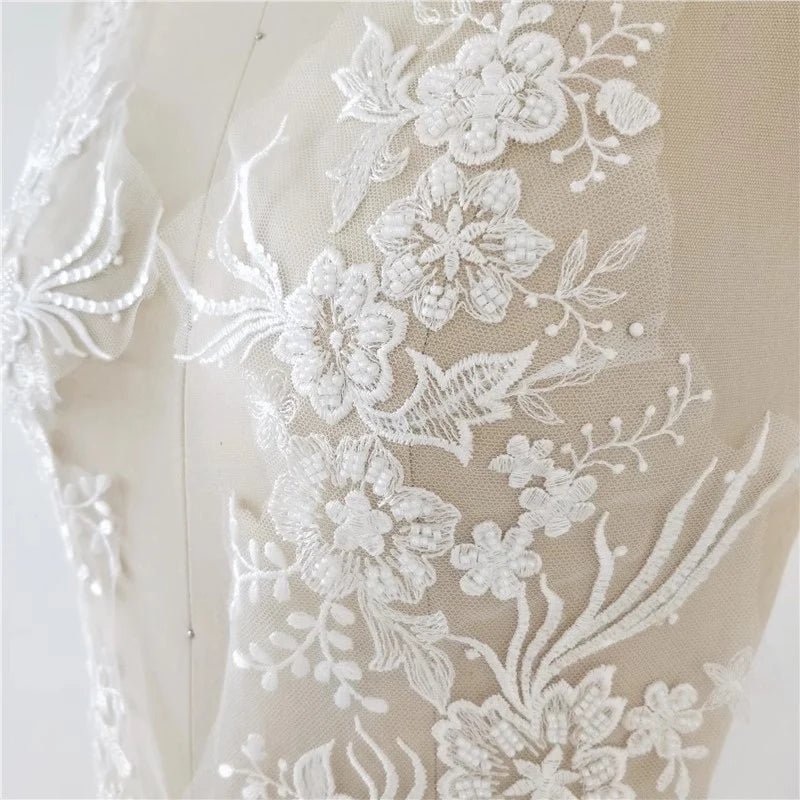 Wedding Dress Decorations with White Lace Flowers, 38x18cm, Pair