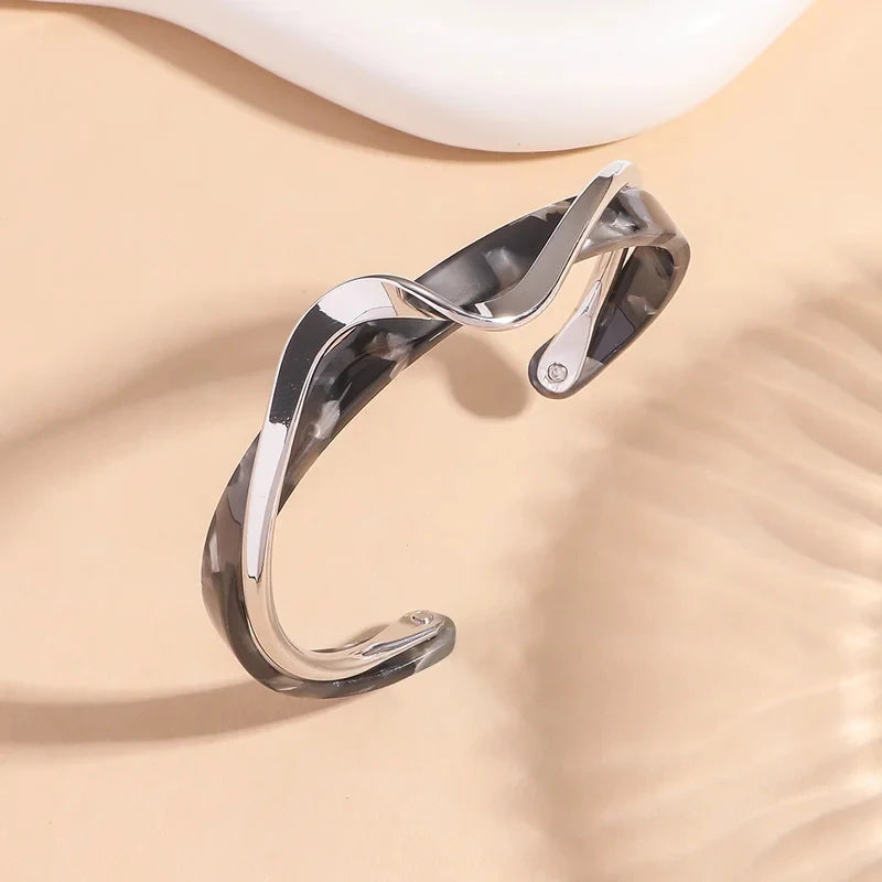 Elegant Metal Textured Bangle - Minimalist Curved Jewelry Bracelet