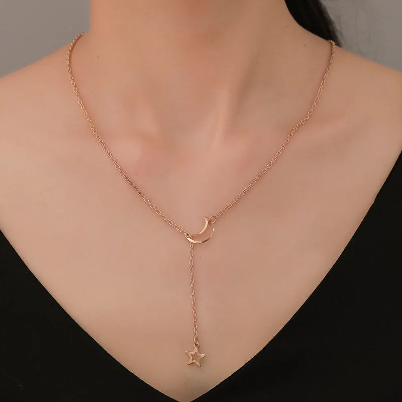Simple Moon & Star Pendant Choker Necklace for Women Gold or Red-Brown Alloy Jewelry