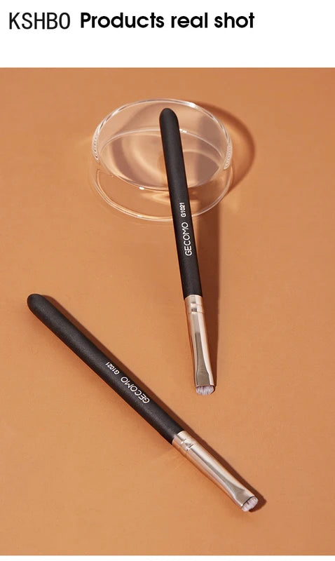 Eyebrow and Eye Makeup Brush Flat Head Circular Arc Eyeliner Brush - Multi Color Handle