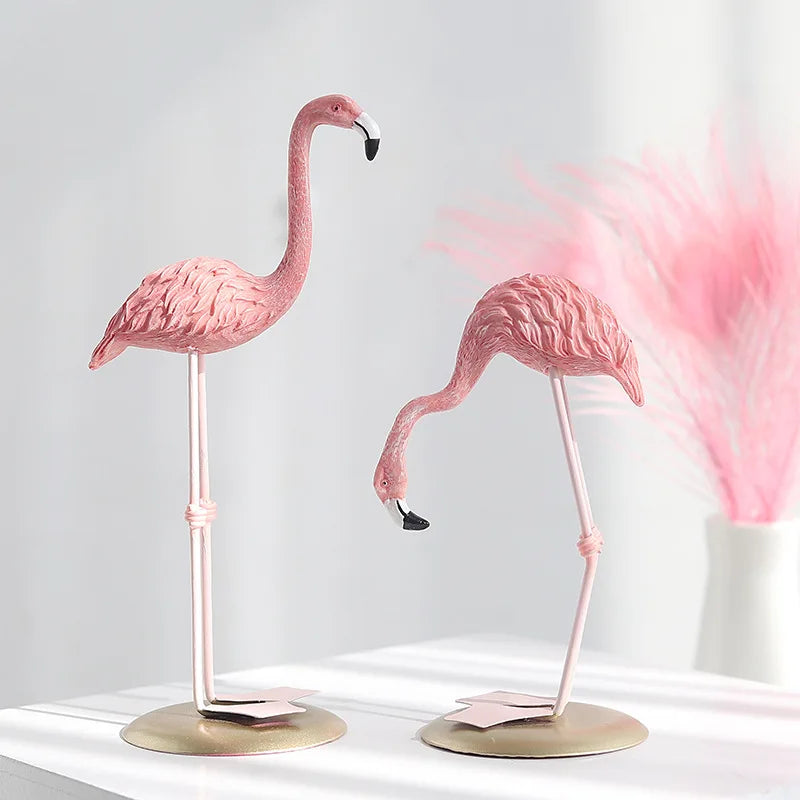 Resin Flamingo Ornament - Desktop Decor for Home & Office, Lifelike Design