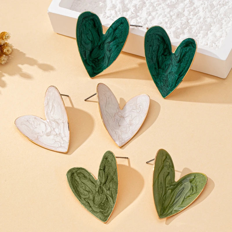 Women's Heart-Shaped Earrings - Irregular Smooth Design, Suitable for Daily and Vacation Wear