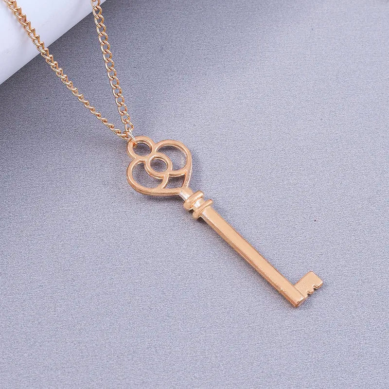 Steampunk Lock Key Pendant Necklace - Retro Gothic Punk Jewelry for Men & Women