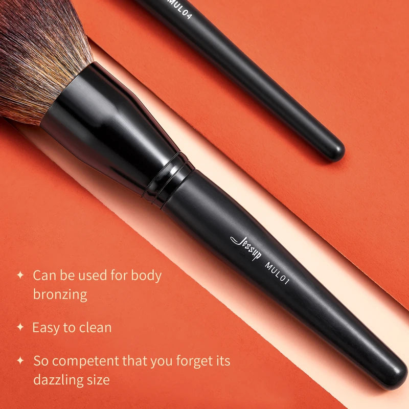 Large Fluffy Makeup Brush for Powder, Blush & Bronzer - Vegan Face Brush