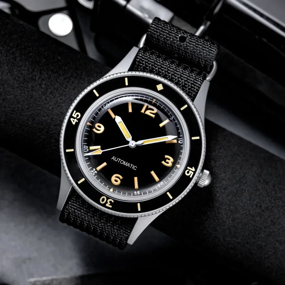 50-Fathoms Retro Black 40mm Sapphire Automatic Diver Watch with Green Luminous Bezel